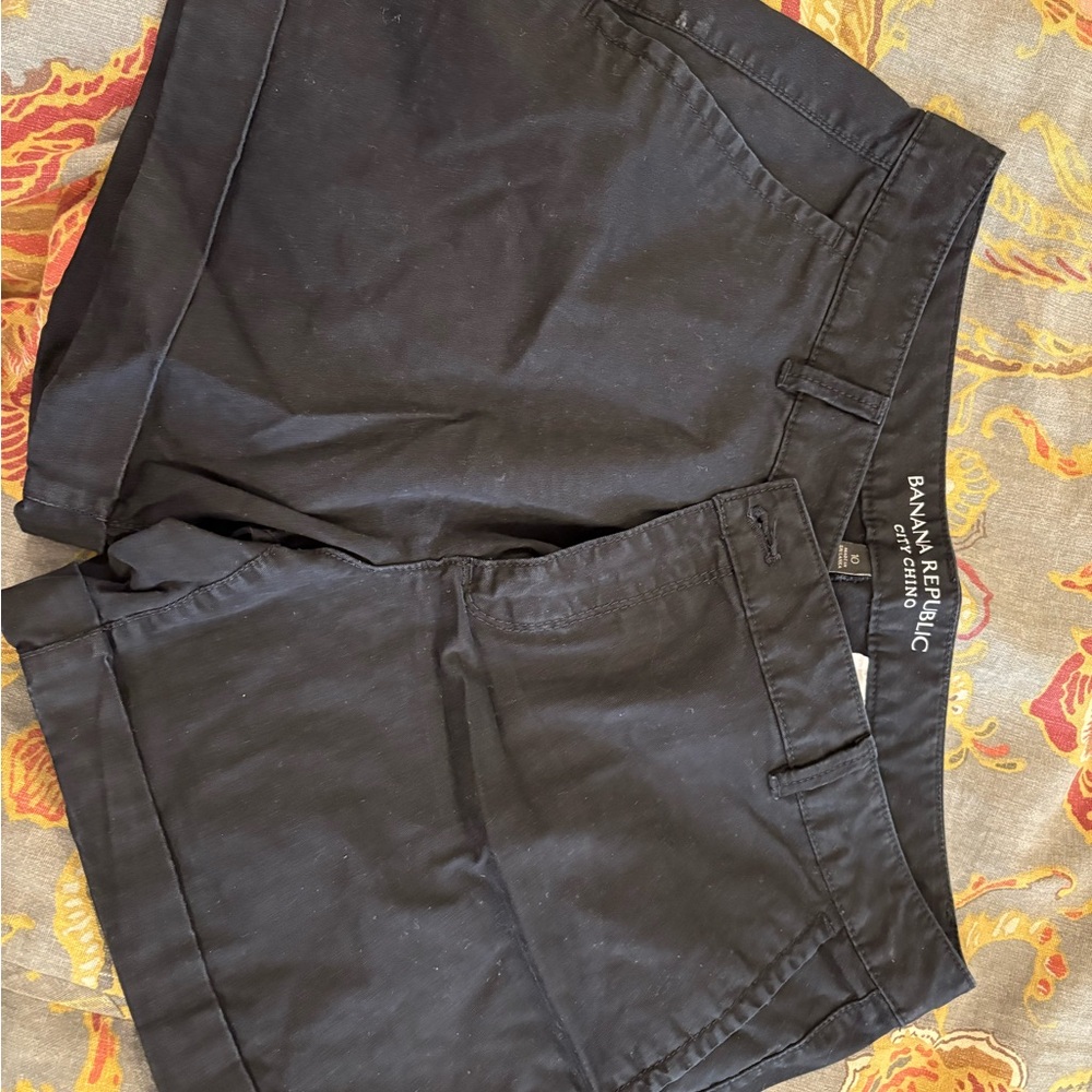 Banana Republic City Chino Black Shorts 4”